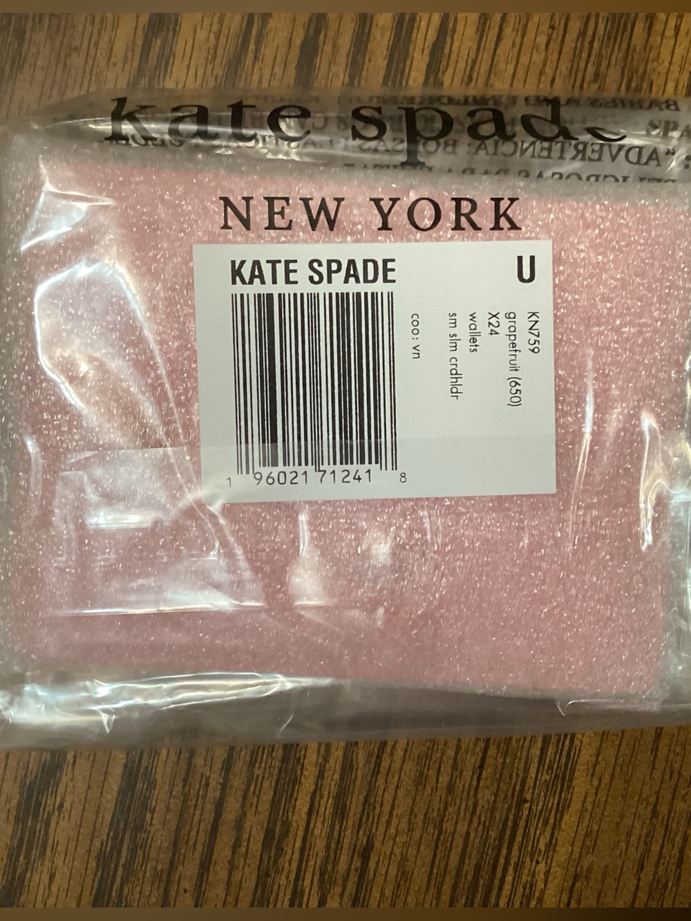 Kate Spade Floral Card Holder in Grapefruit Soda With Dust Bag, NWT - Picture 5 of 6